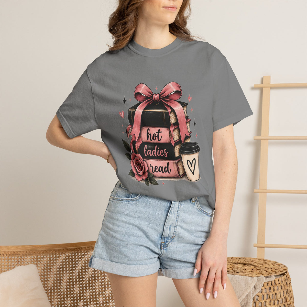 Hot Ladies Read T-shirt | Coffee Cup, Rose Ribbon Bakery Illustration